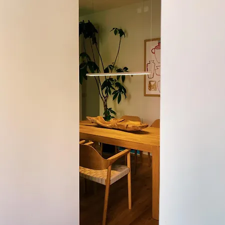 アパート Contemporary Oasis In The Heart Of *