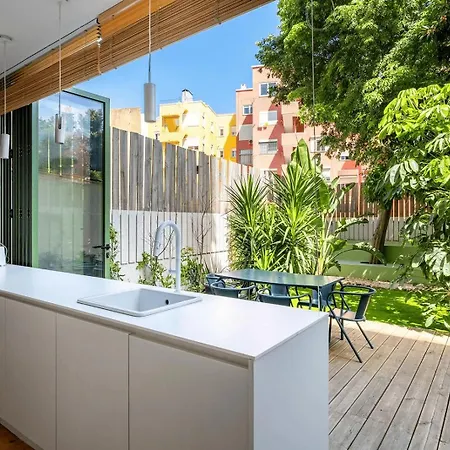 Contemporary Oasis In The Heart Of * Lisbon