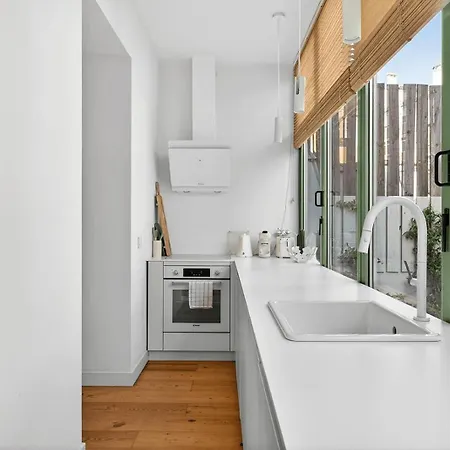 Contemporary Oasis In The Heart Of * Lisbon