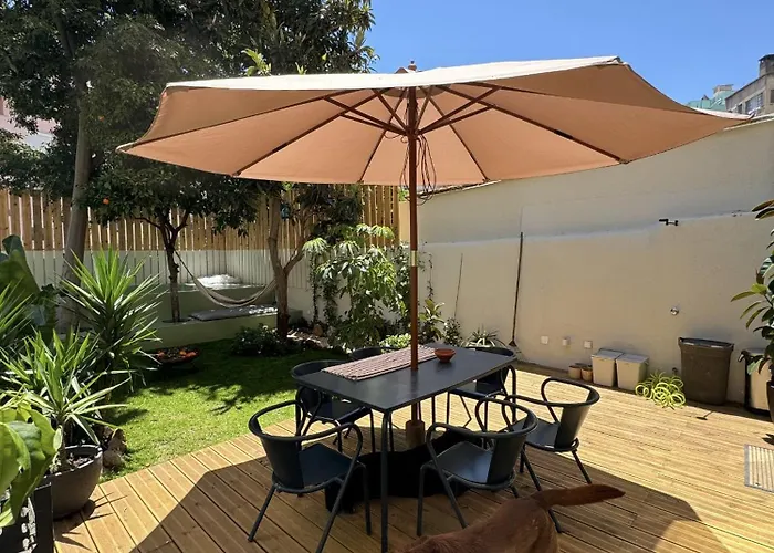 Contemporary Oasis In The Heart Of Lägenhet Lisboa